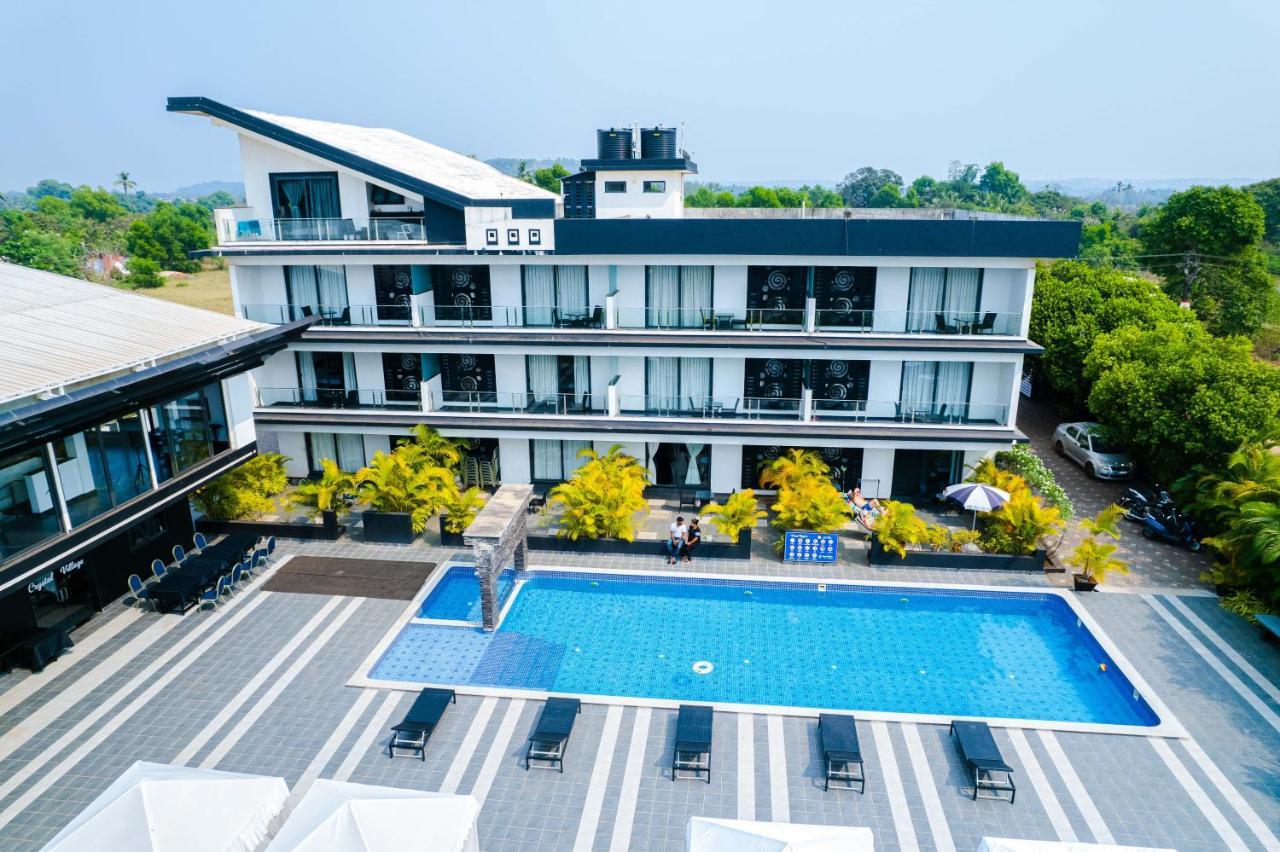 Crystal Village Hotel