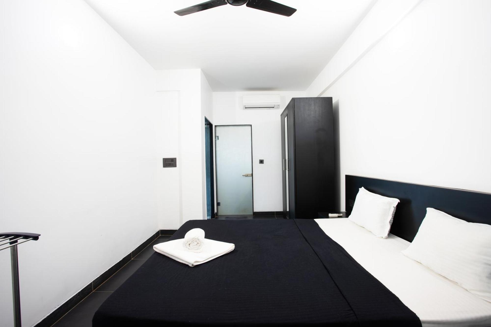 Crystal Village Hotel 4*