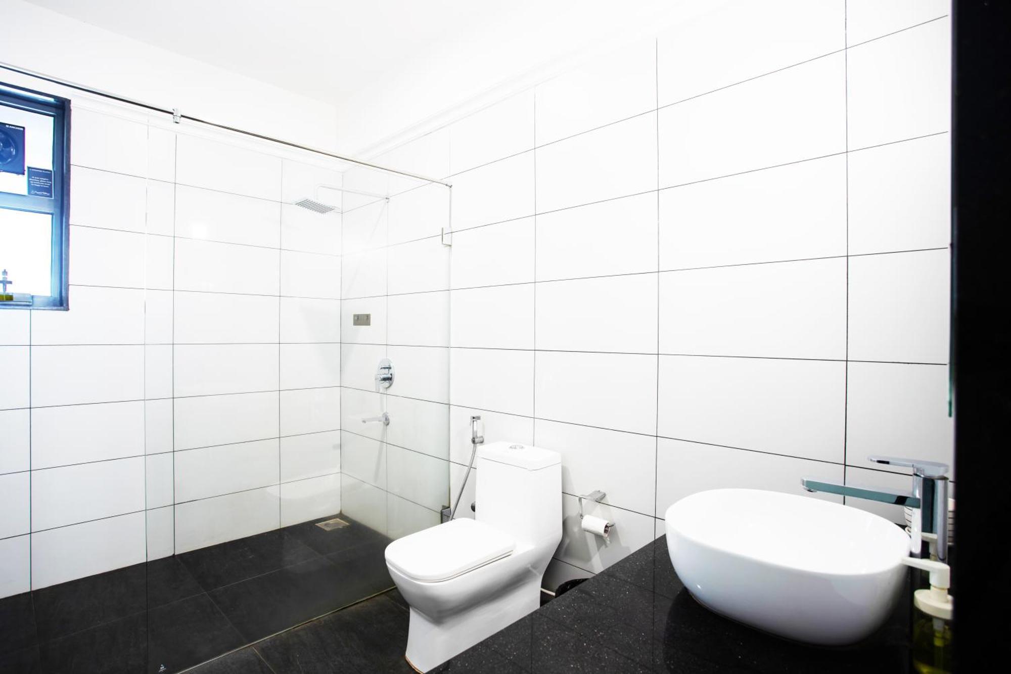 Crystal Village Hotel 4*